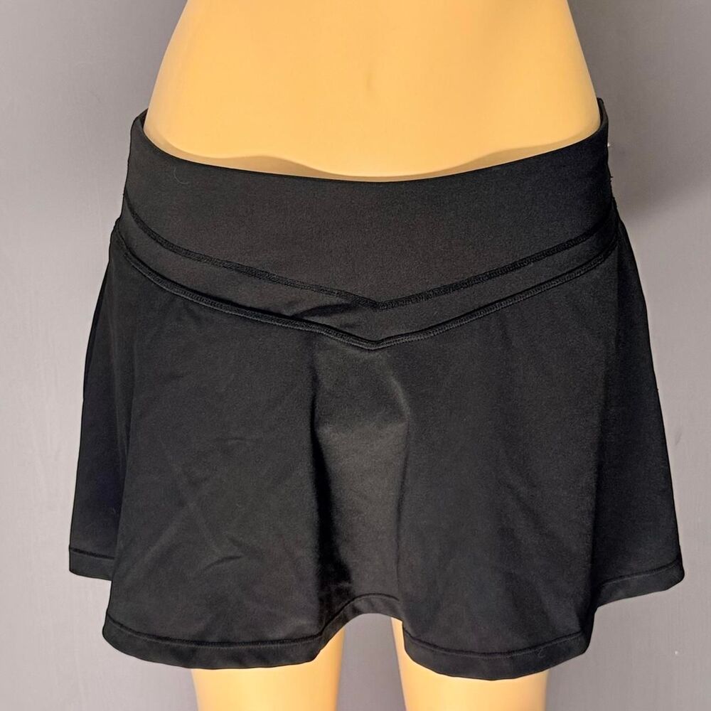 MEIVSO Black Skort L | High Rise Front | Built-In Shorts + Pockets